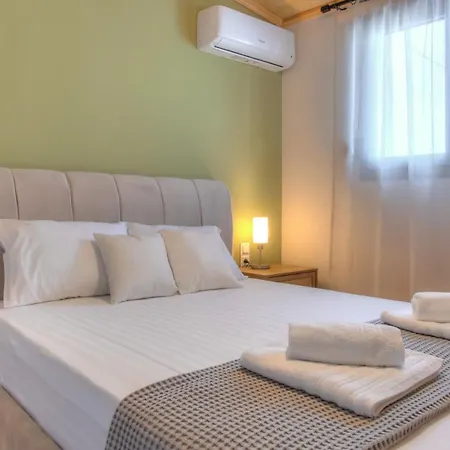 Loutsiana House Corfu דירה *
